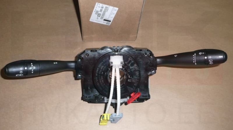 Roolisamba lülitiplokk OEM Partner/Berlingo 08-