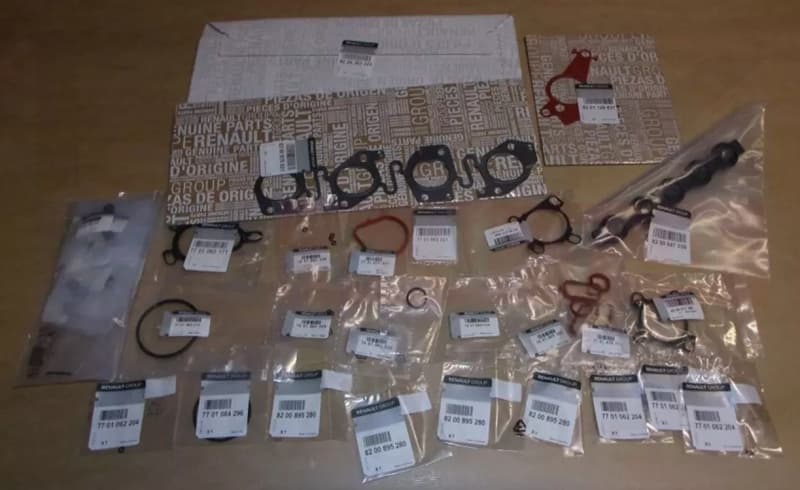 Mootori tihendikomplekt , ülemine OEM Renault 2,3DCI (ilma pl.kaane tihendita)