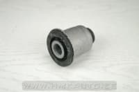 Esisilla õõtshoova puks, alumine eesmine Megane II, Scenic II, Clio IV