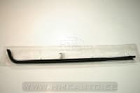 Liugukse juhtsiin parem keskmine OEM Renault Trafic II/Opel Vivaro/Nissan Primastar (lühike teljevahe L1)